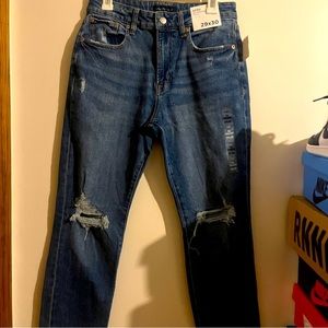 Comfort Strength denim/ added stretch for extra comfort and freedom of movement.